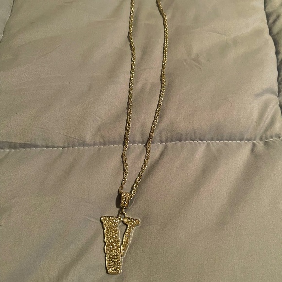 VLONE Pendant Rope Chain - Picture 2 of 3